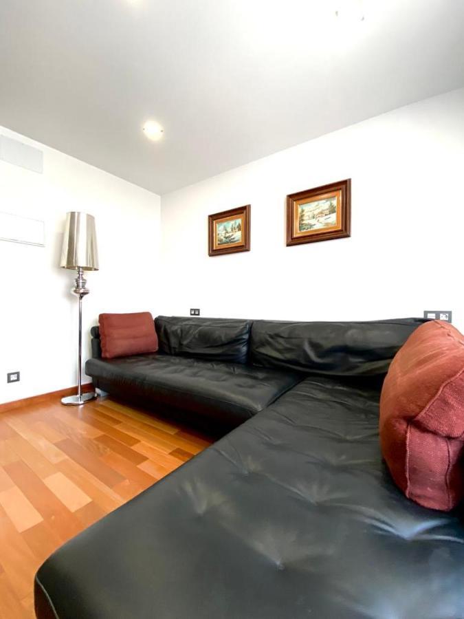 Grand Plaza Vega Apartment Burgos Exterior photo